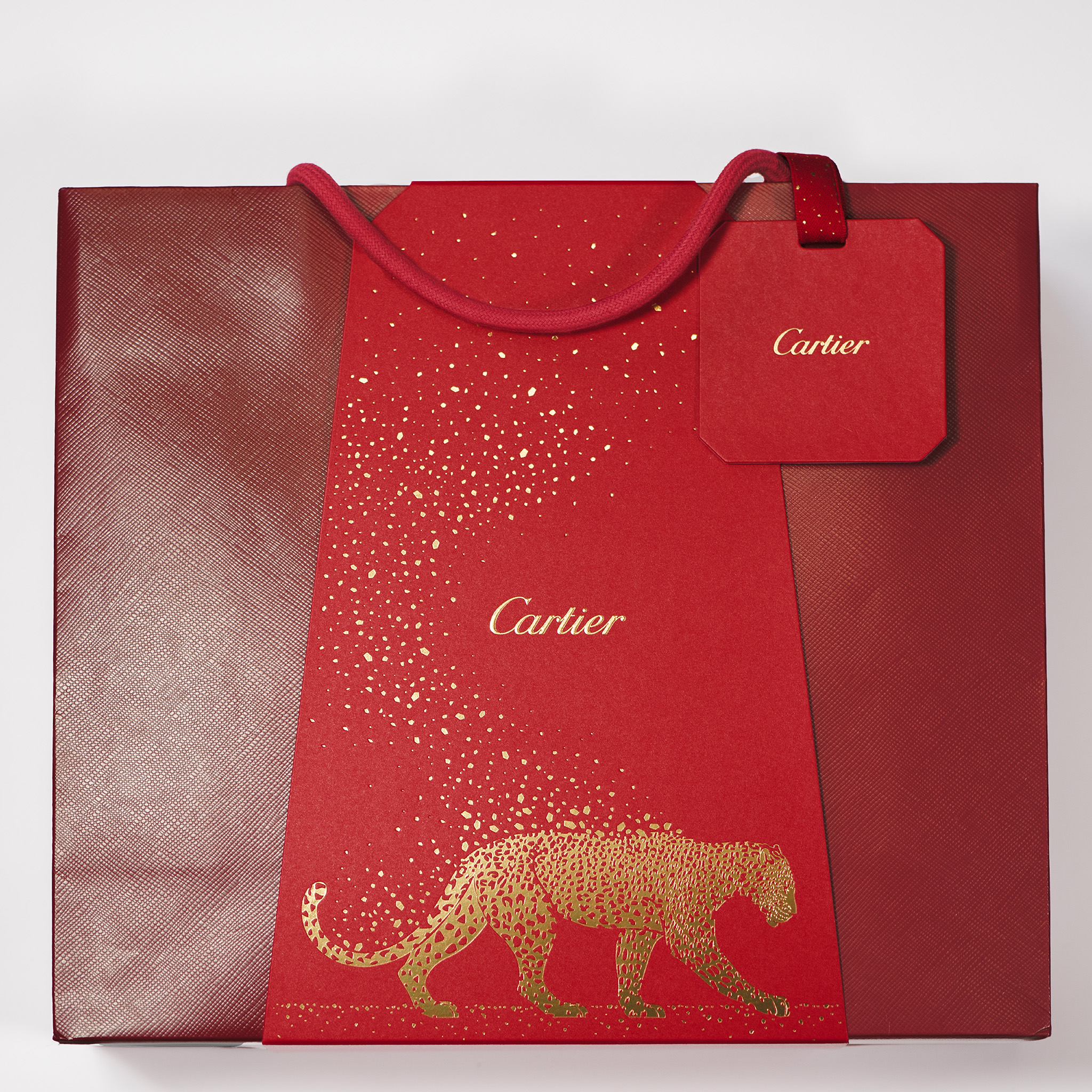 Cartier & Partisan du Sens, agence de design global. End of year activation.